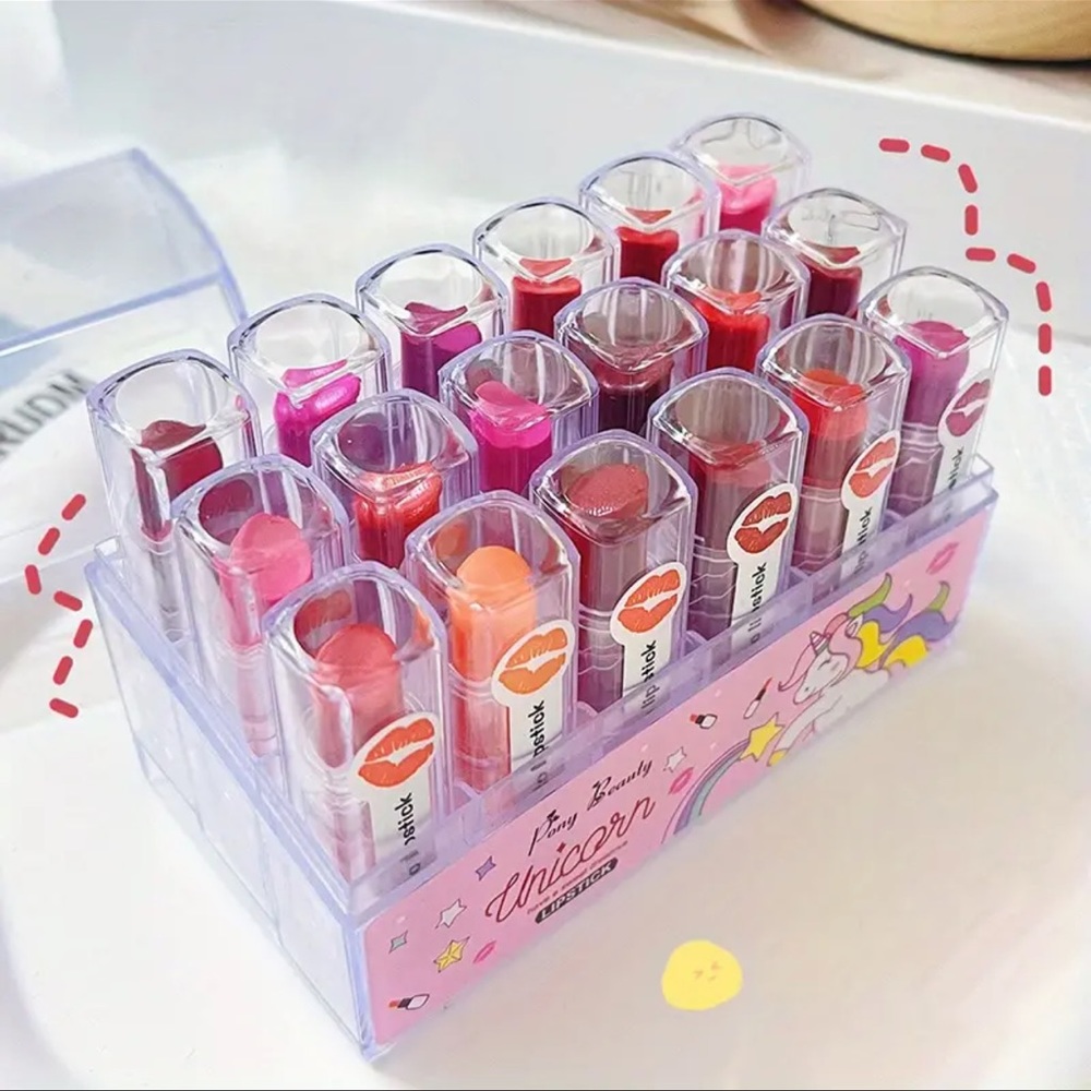18 pcs lipstick beautiful bundles